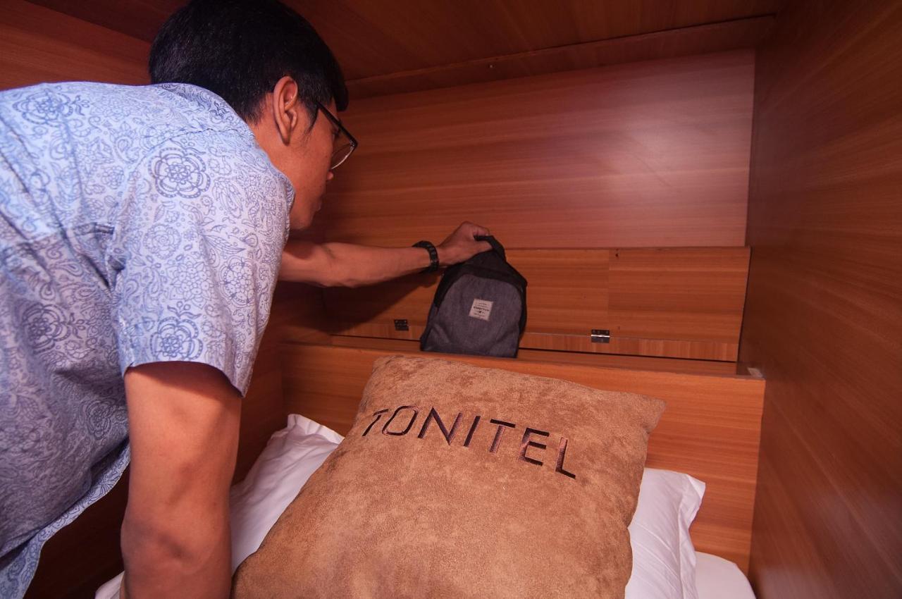 Tonitel Hotel Malioboro Yogyakarta Exterior foto